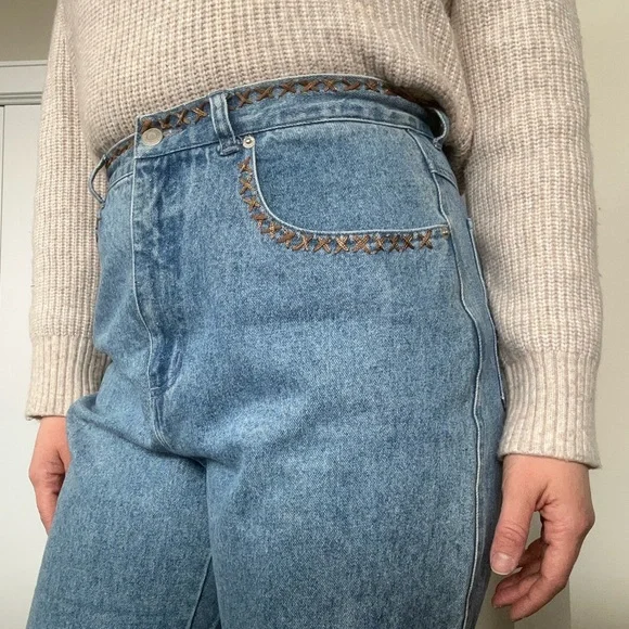 Vintage Hand Embroidered Ultra High Rise 90’s Cotton Denim Mom Straight Leg Jean - Picture 1 of 7